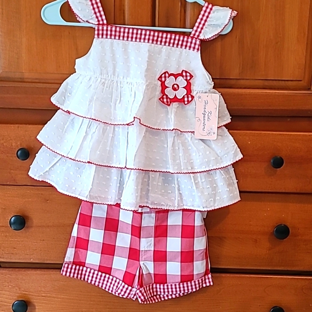 2 pieces woven short sets- pindot ruffle top and gingham shorts size 6